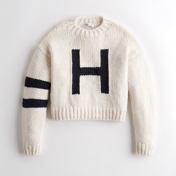 NEW Hollister Cropped Boxy Sweater - Picture 2 of 3